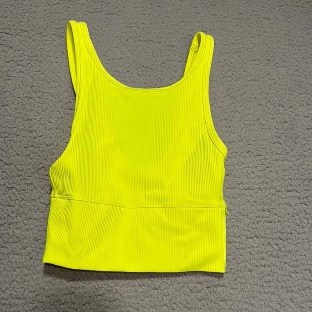 Lululemon Power Pivot Tank Rib Tight Fit Cropped Length Size 2